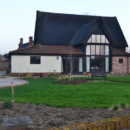 Wortwell Hall Barn Extérieur photo