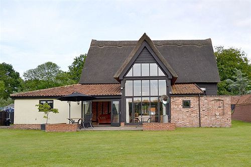 Wortwell Hall Barn Extérieur photo